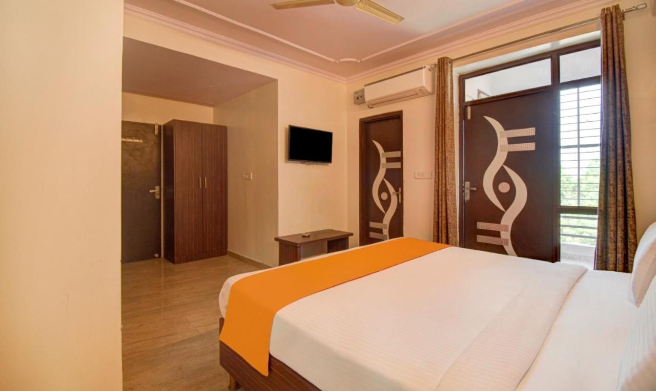Hotel Radha Nikunj Residency Jaipur Ngoại thất bức ảnh